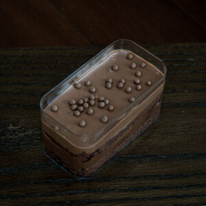 Chocolate Crunchy Cake