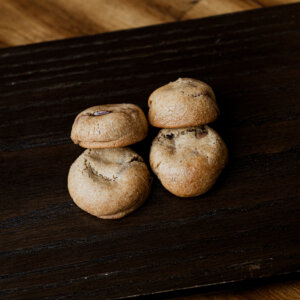 Mini Date Cardamom Cookie (1 Piece)